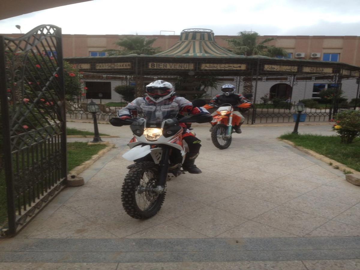 Motel Paris Dakar Selouane Exterior photo
